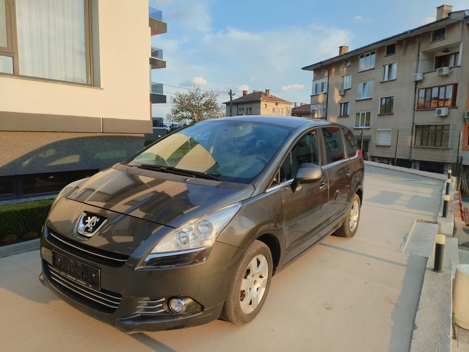 Peugeot 5008 1.6 HDI 112HP КЛИМА 6СК КЛИМA FULL