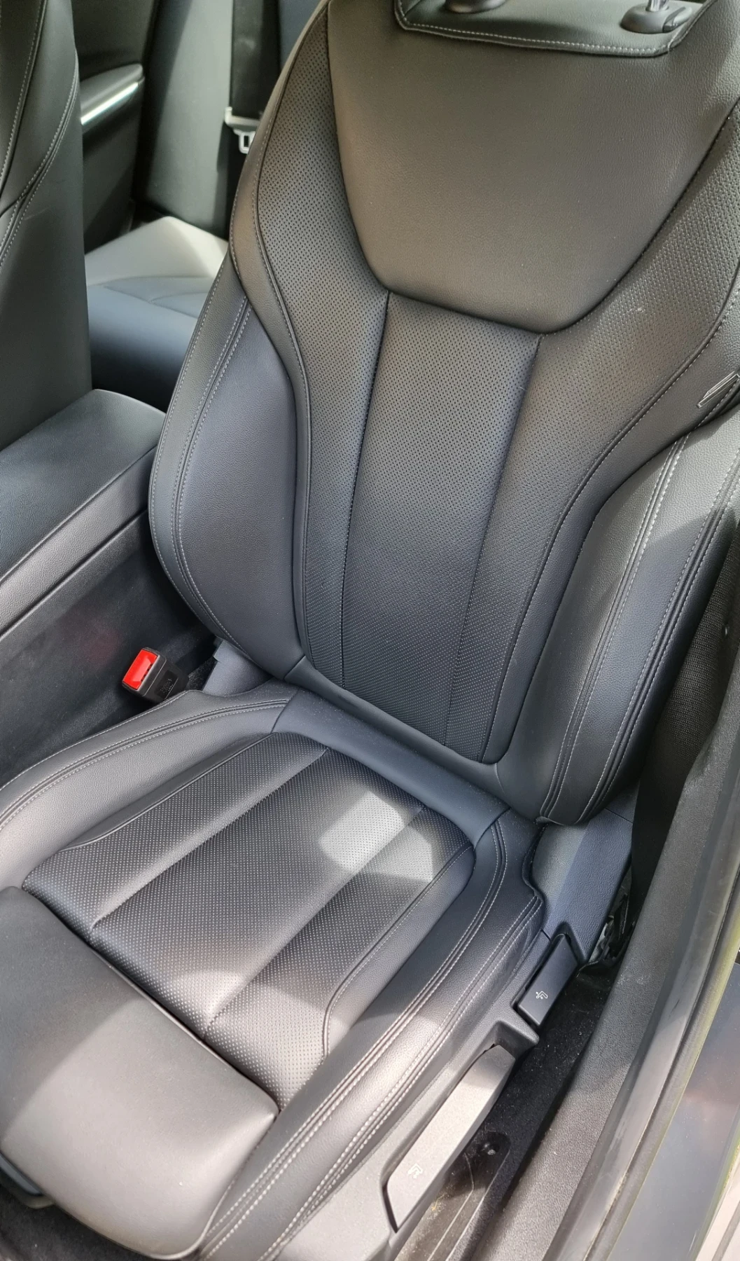 BMW 320 xDrive * 58000 �� * Virtual * DavitGrau Individual | Mobile.bg � ����������� 9