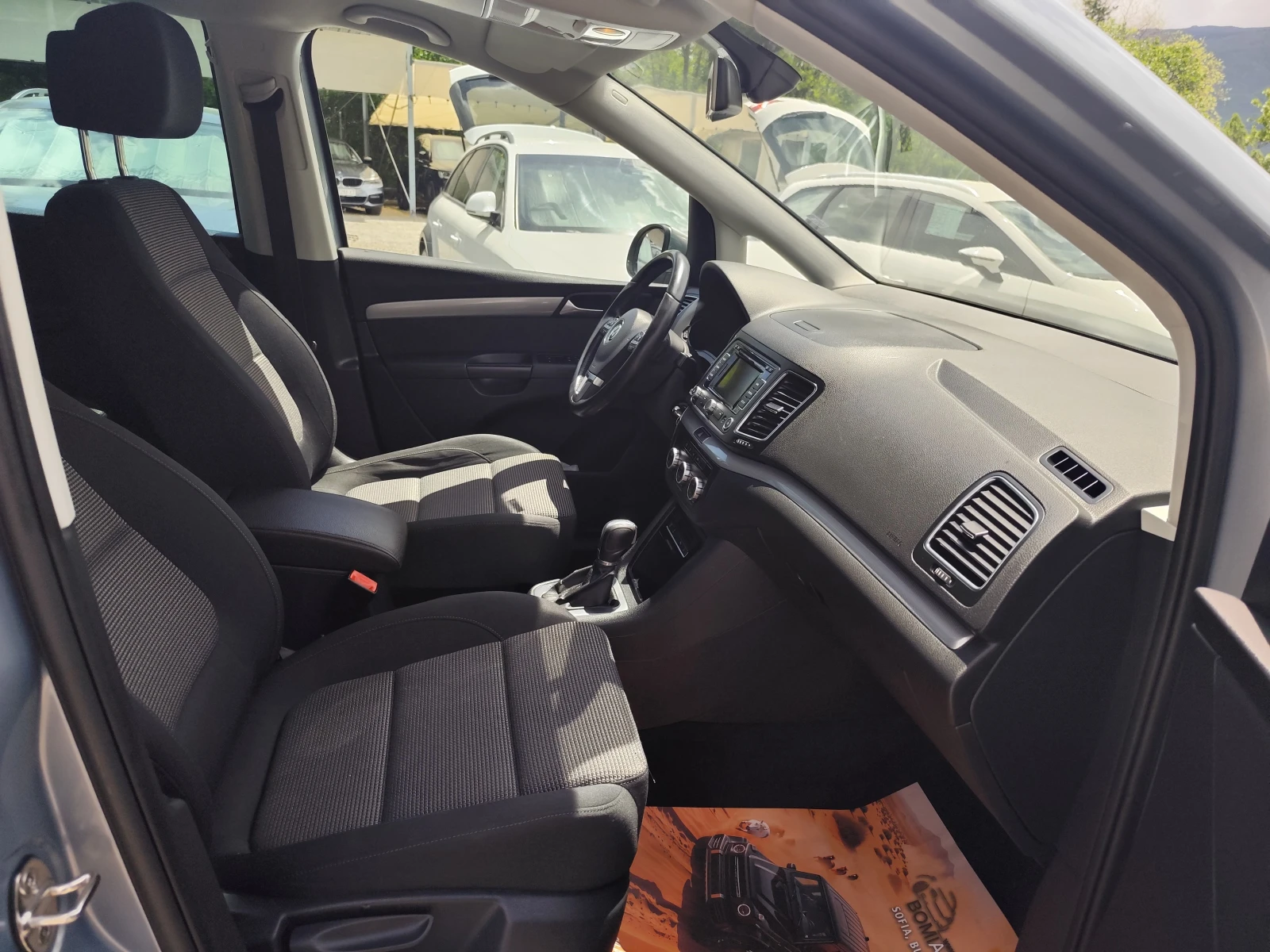 VW Sharan 2.0TDi* EURO5B* 7 MECTA* АВТОМАТИК* NAVI* , снимка 14 - Автомобили и джипове - 54519684