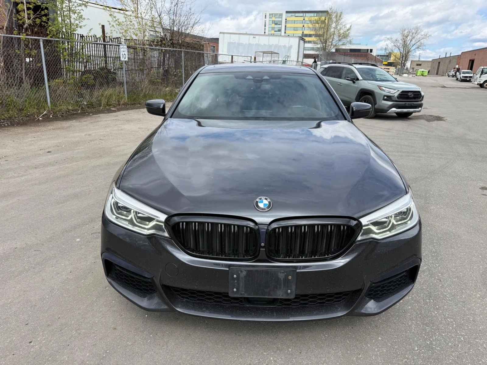 BMW 540 540i * xDrive * АвтоКредит* (ЦЕНА ДО БГ), снимка 2 - Автомобили и джипове - 54528716