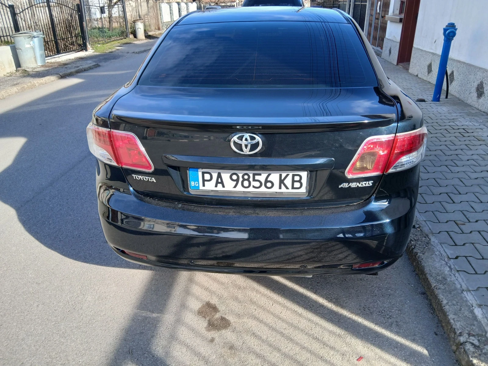 Toyota Avensis 2.0D4D, снимка 4 - Автомобили и джипове - 54596711