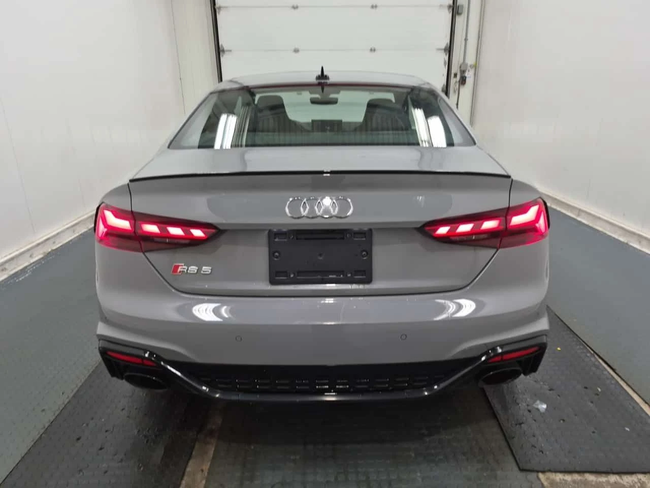 Audi Rs5 /360/DIS/HUD/LASER/B&O/МАСАЖИ , снимка 17 - Автомобили и джипове - 54620362