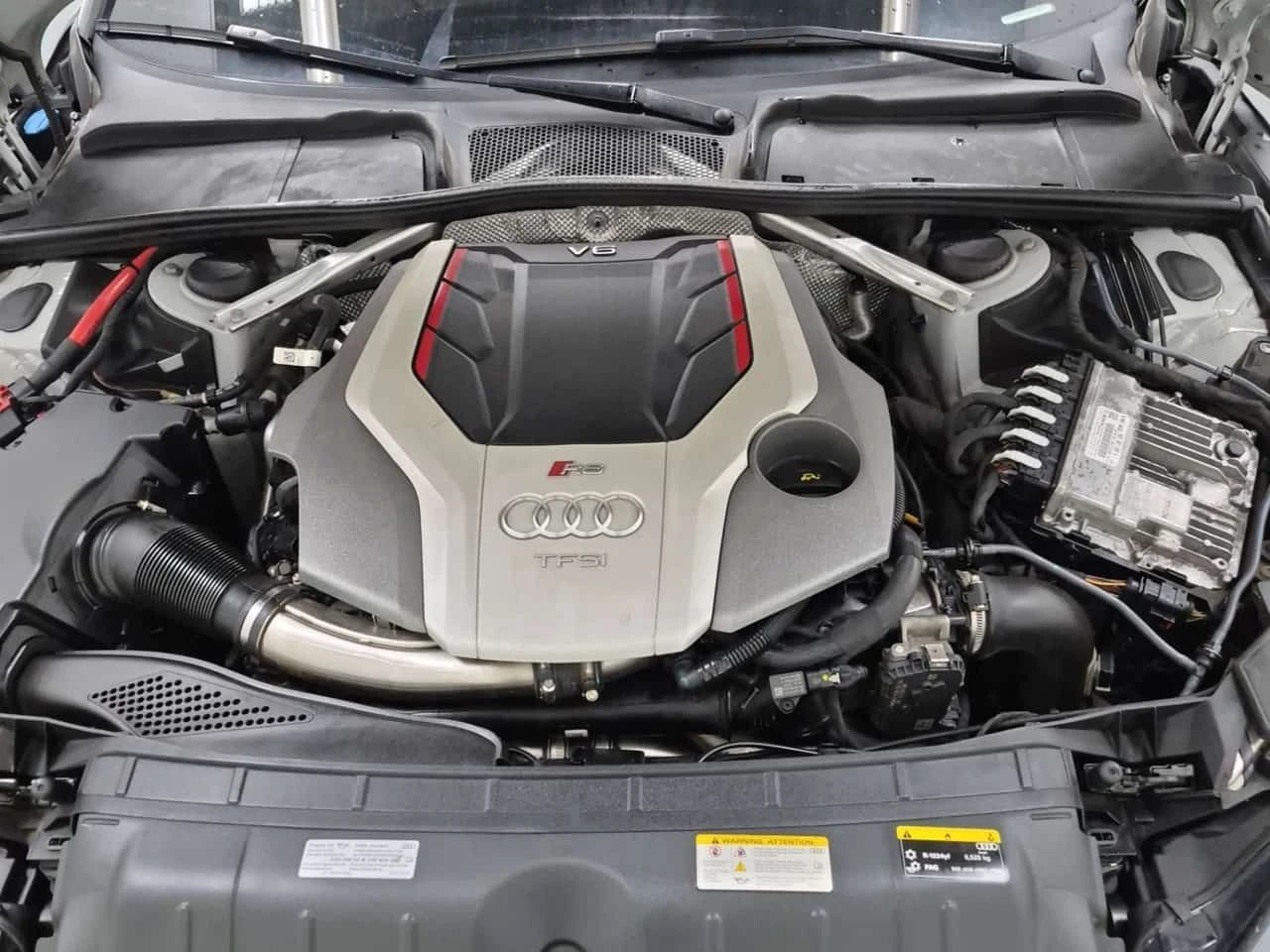 Audi Rs5 /360/DIS/HUD/LASER/B&O/МАСАЖИ , снимка 16 - Автомобили и джипове - 54620362