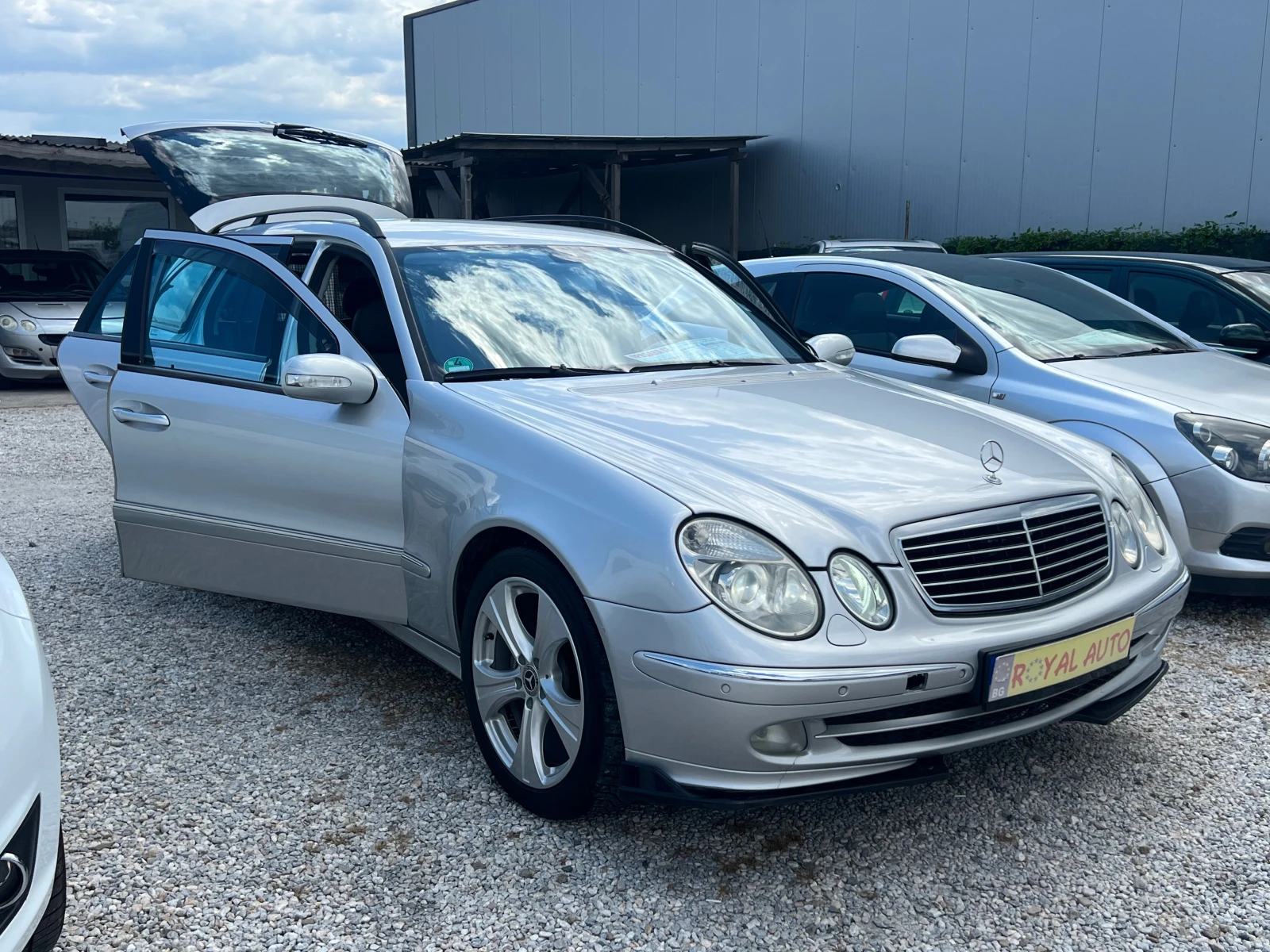 Mercedes-Benz E 320 ЛИЗИНГ-АВТОМАТ-АВАНГАРД, снимка 17 - Автомобили и джипове - 55152919