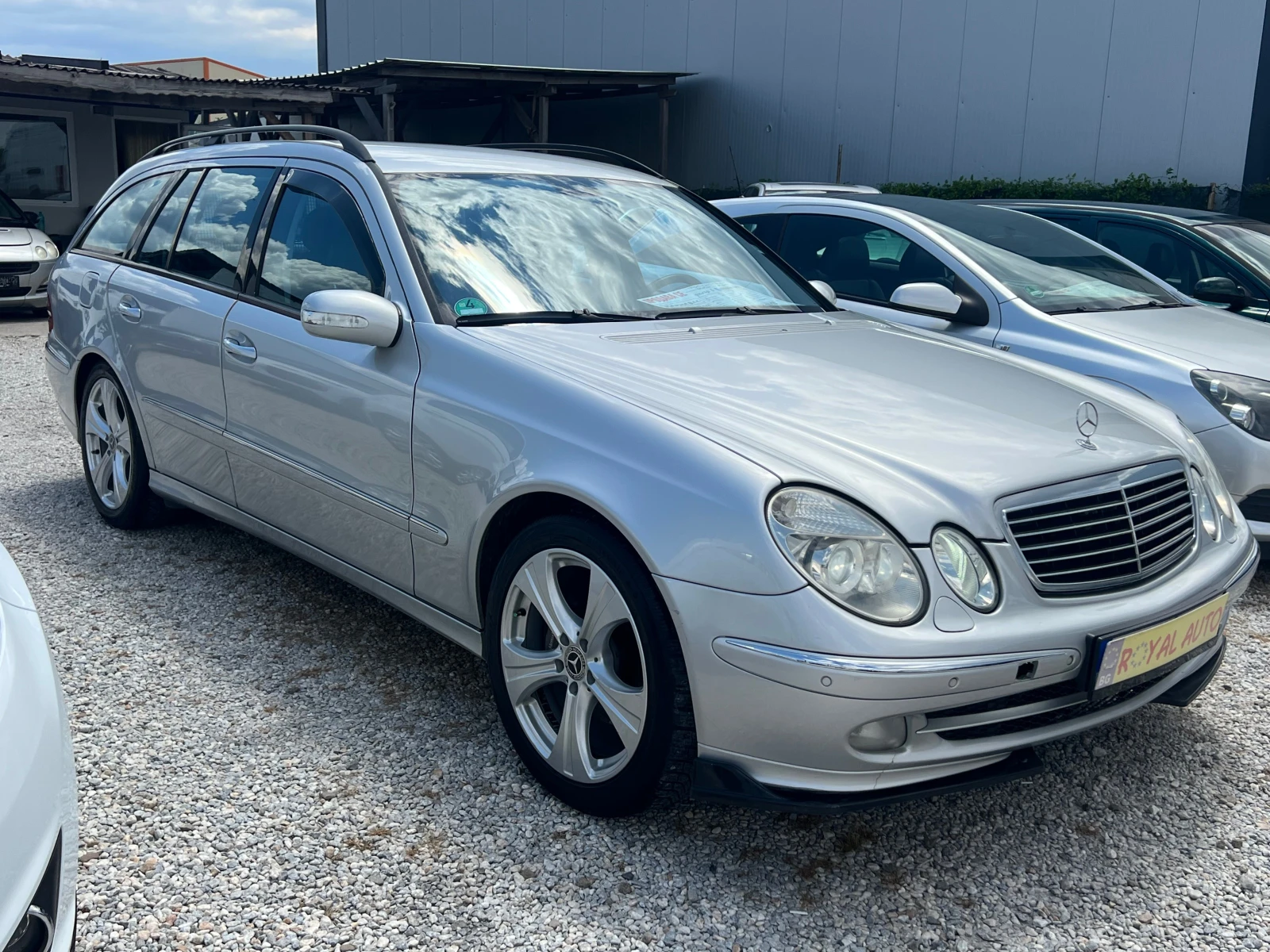 Mercedes-Benz E 320 ЛИЗИНГ-АВТОМАТ-АВАНГАРД, снимка 3 - Автомобили и джипове - 55152919