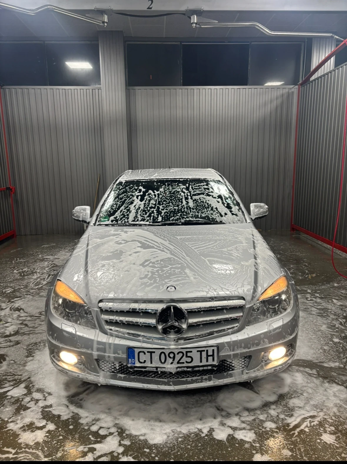 Mercedes-Benz C 220, снимка 2 - Автомобили и джипове - 55376799