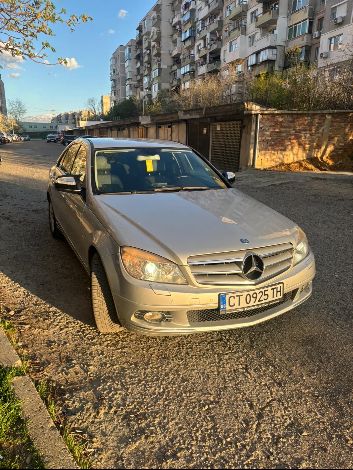 Mercedes-Benz C 220, снимка 4 - Автомобили и джипове - 55376799