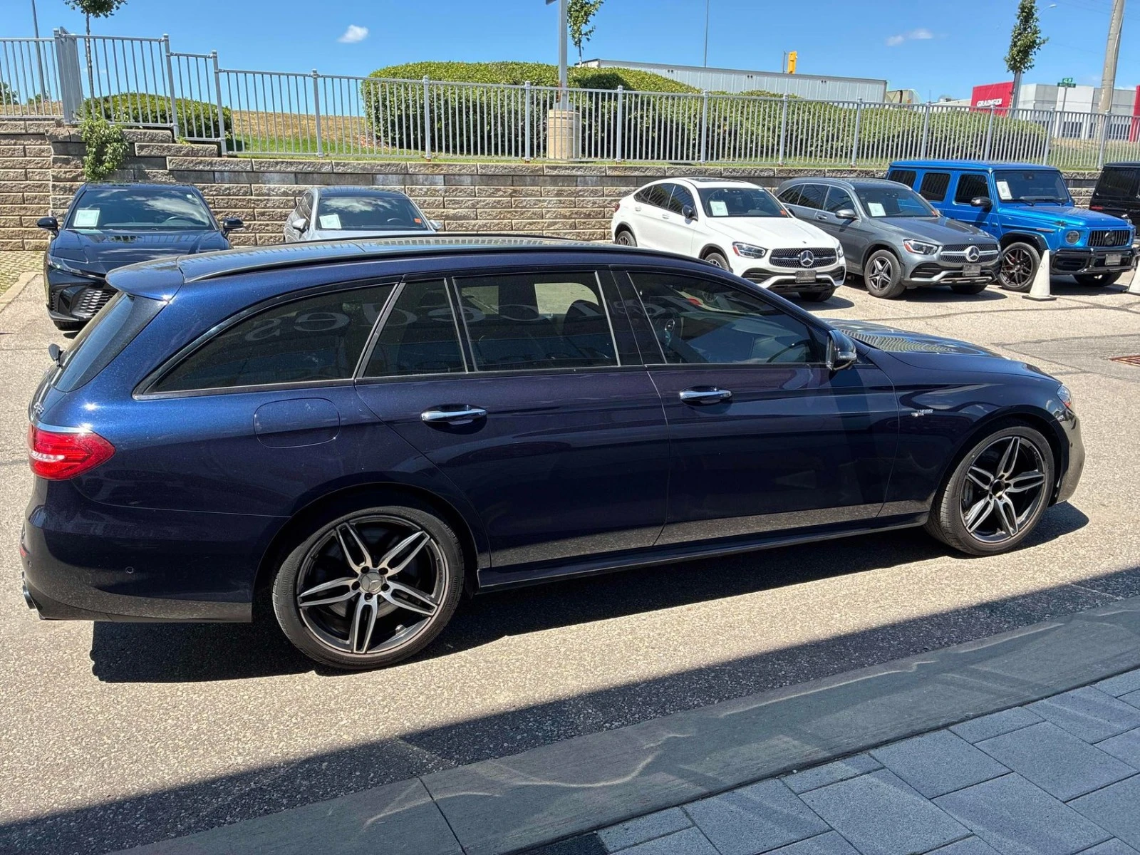 Mercedes-Benz E 53 AMG 4MATIC FULL Автокредит Цена до България, снимка 5 - Автомобили и джипове - 55493530