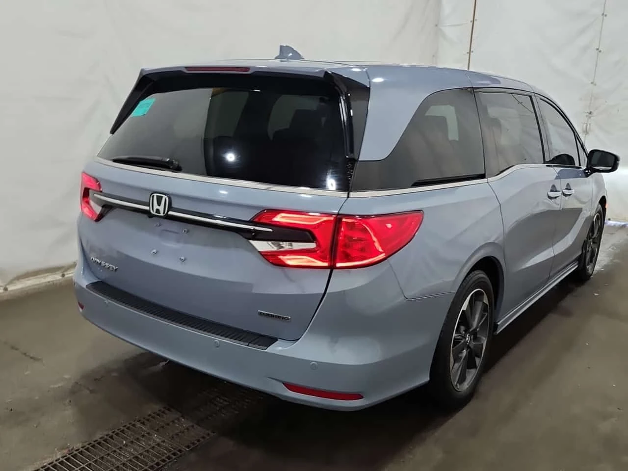 Honda Odyssey * TOURING * CARFAX * , снимка 3 - Автомобили и джипове - 55502266