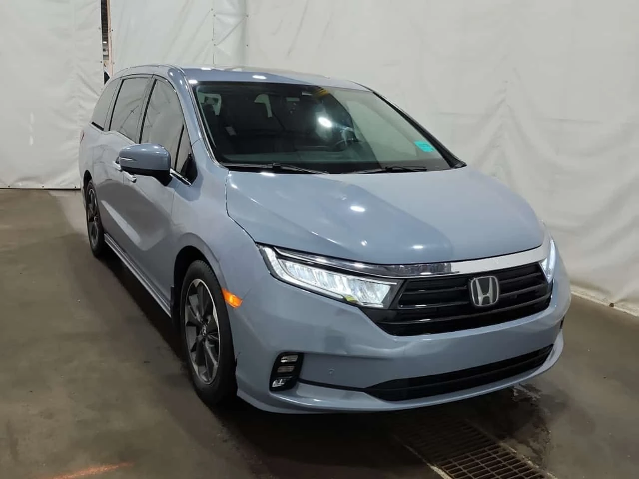 Honda Odyssey * TOURING * CARFAX * , снимка 2 - Автомобили и джипове - 55502266