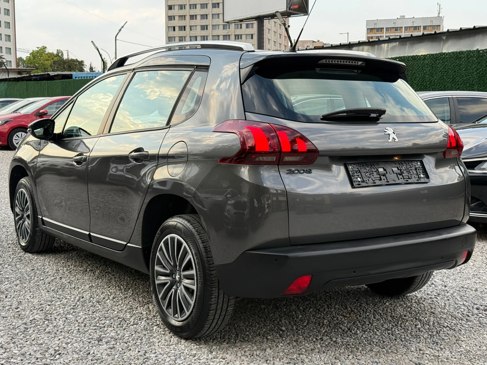 Peugeot 2008 1.6HDI/, снимка 4 - Автомобили и джипове - 56024568