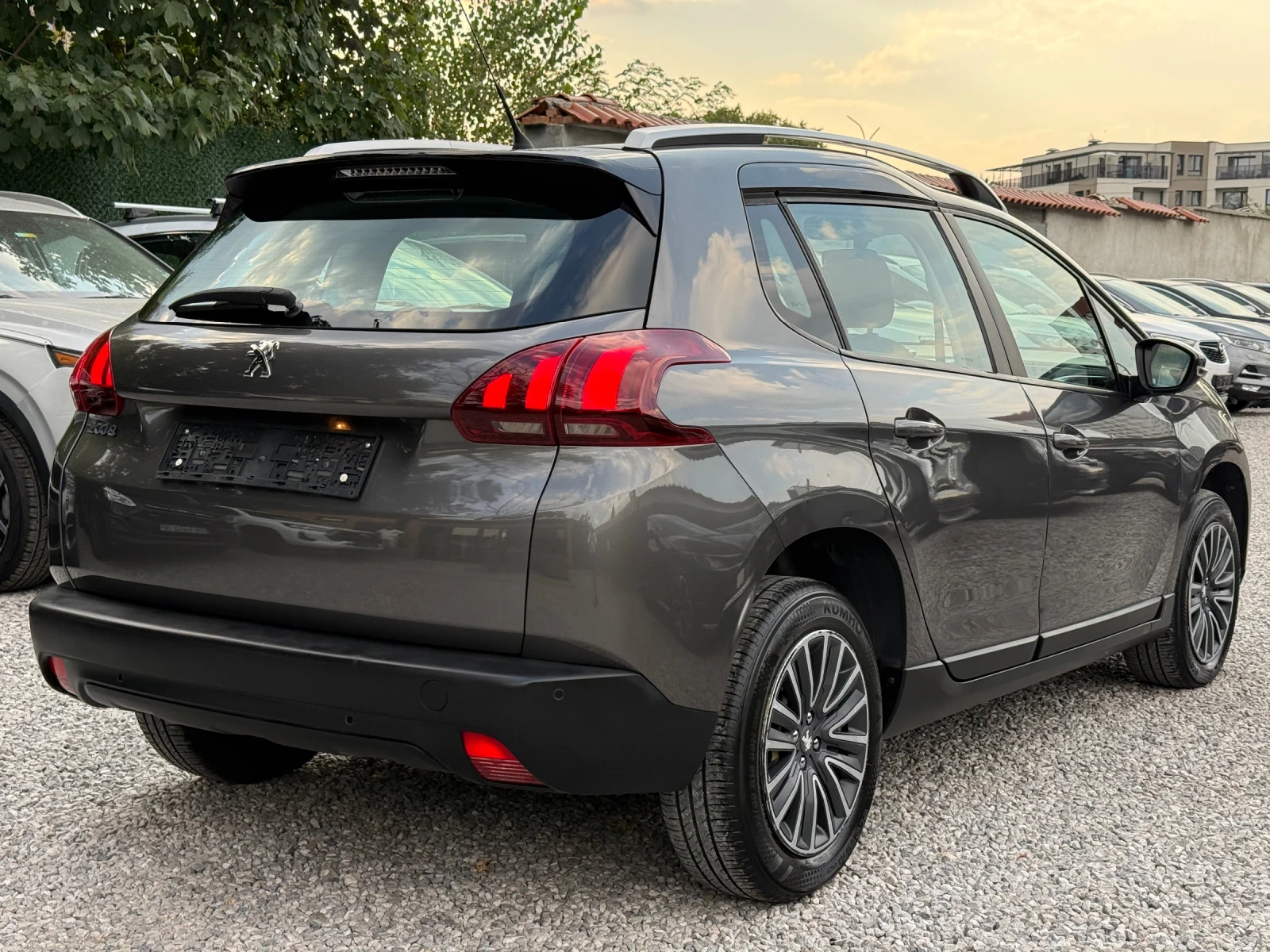 Peugeot 2008 1.6HDI/, снимка 6 - Автомобили и джипове - 56024568