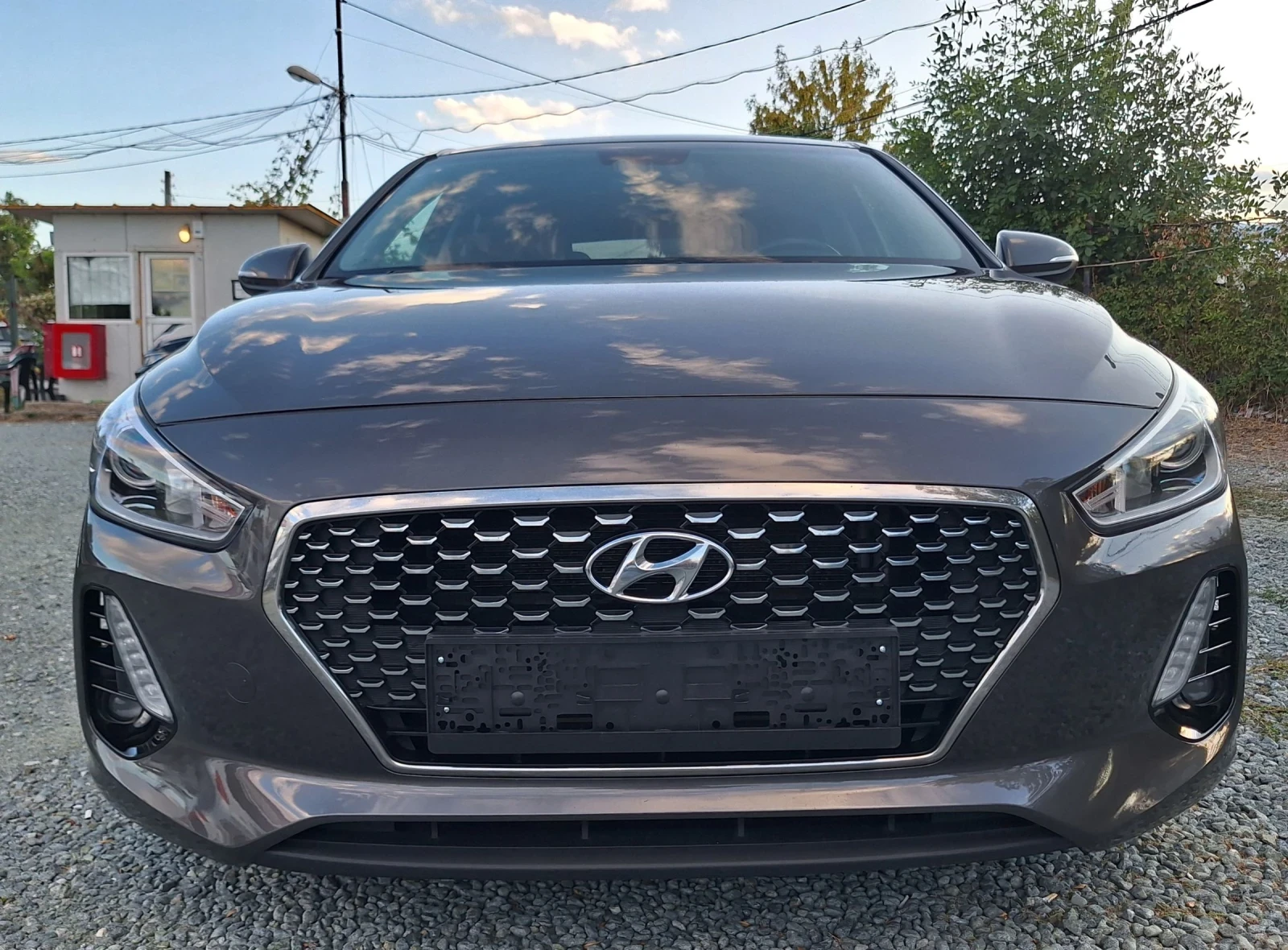 Hyundai I30 1.6 Нави.камера.подгрев, снимка 5 - Автомобили и джипове - 56088211