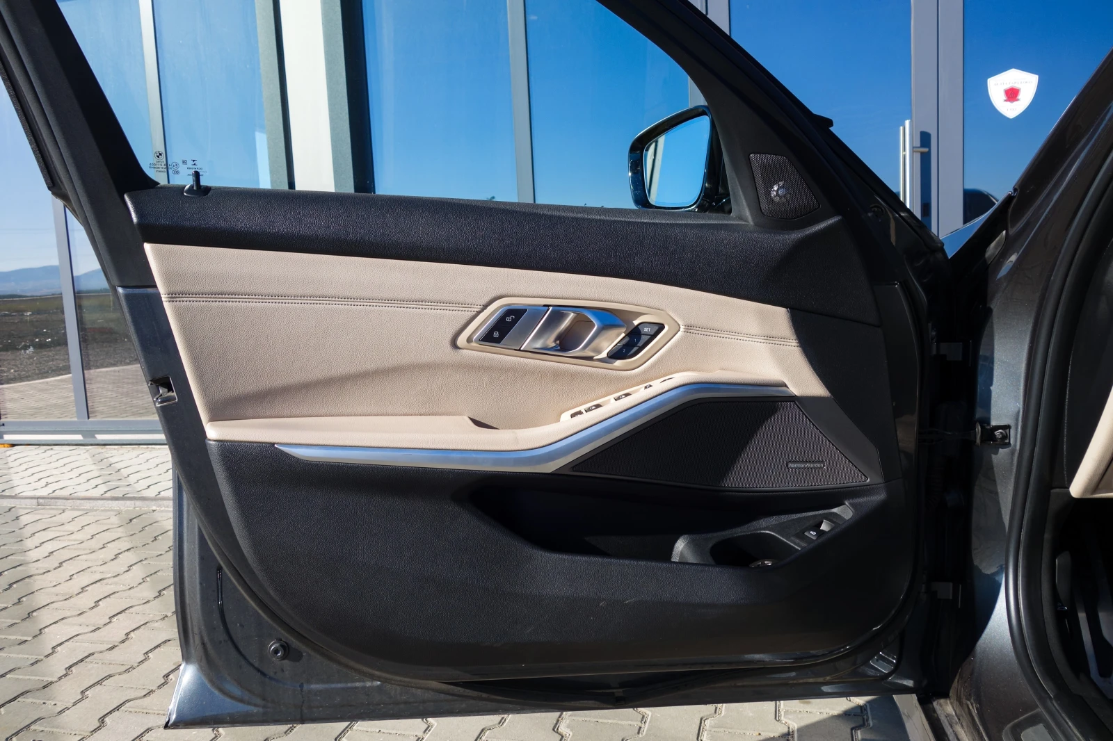 BMW 330 / xDrive / M PACK / SHADOW LINE / HARMAN KARDON  | Mobile.bg � ����������� 6