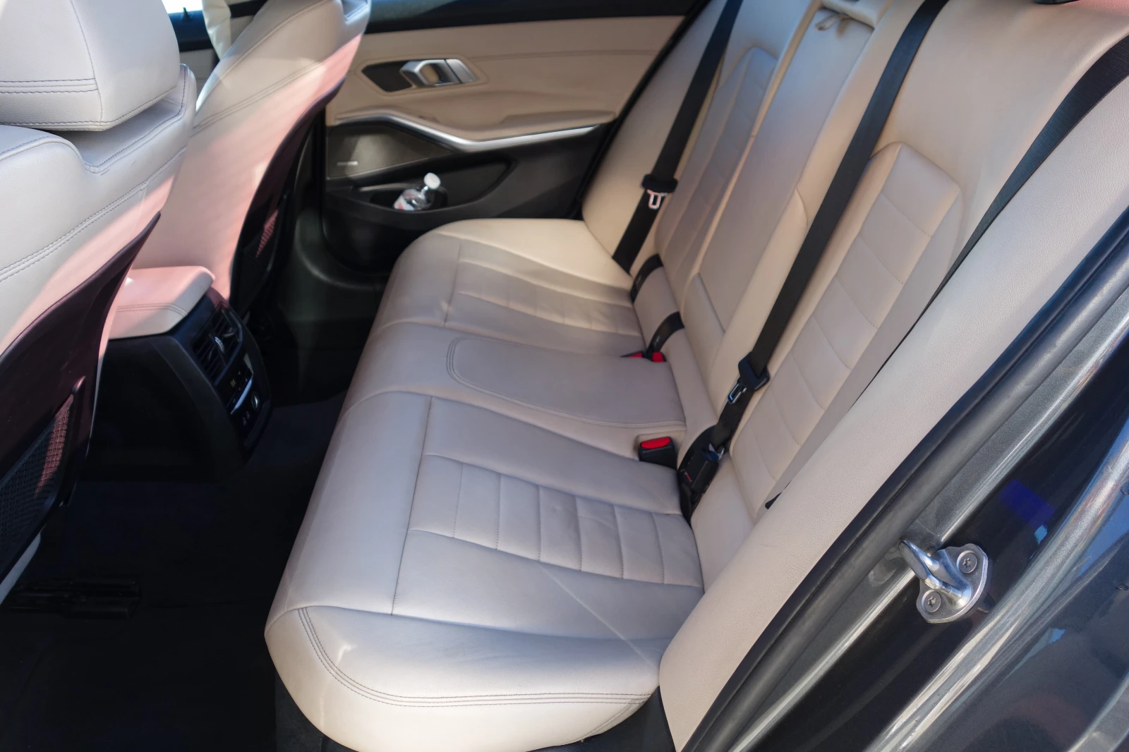 BMW 330 / xDrive / M PACK / SHADOW LINE / HARMAN KARDON  | Mobile.bg � ����������� 16