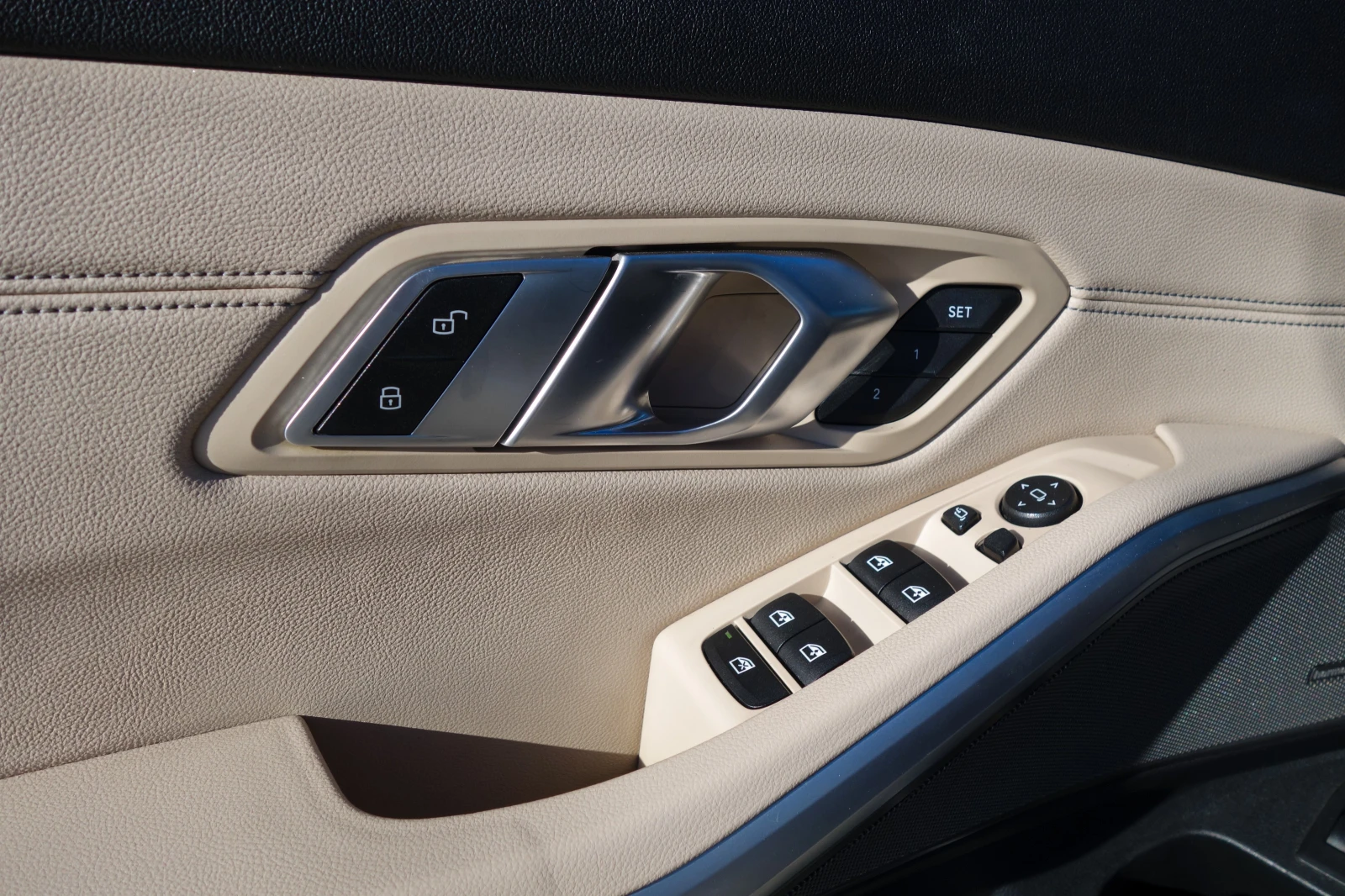 BMW 330 / xDrive / M PACK / SHADOW LINE / HARMAN KARDON  | Mobile.bg � ����������� 7