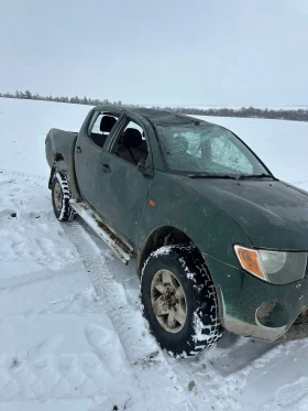 Mitsubishi L200, снимка 1