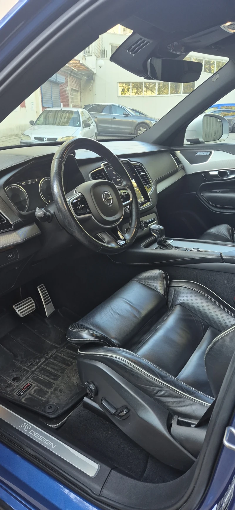 Volvo Xc90 R-Design, снимка 4 - Автомобили и джипове - 52234681