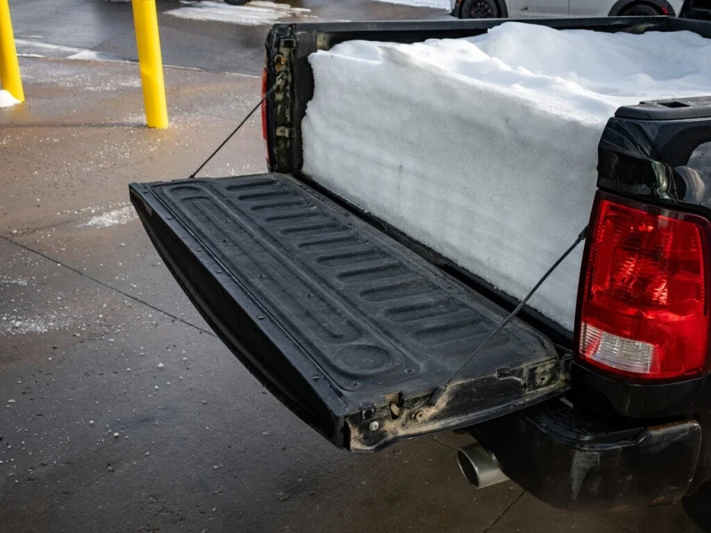 Dodge RAM 1500 * Express | SOLD AS TRADED | * CARFAX * ЦЕНА ДО БГ, снимка 16 - Автомобили и джипове - 52976785