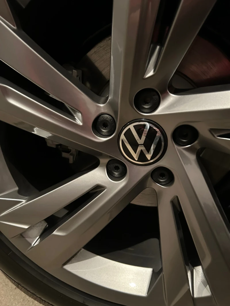 VW Tiguan Allspace R-line 4 motion , снимка 13 - Автомобили и джипове - 53305017