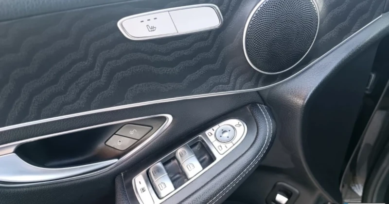 Mercedes-Benz GLC 350 GLC 350E plug in, снимка 2 - Автомобили и джипове - 53595462