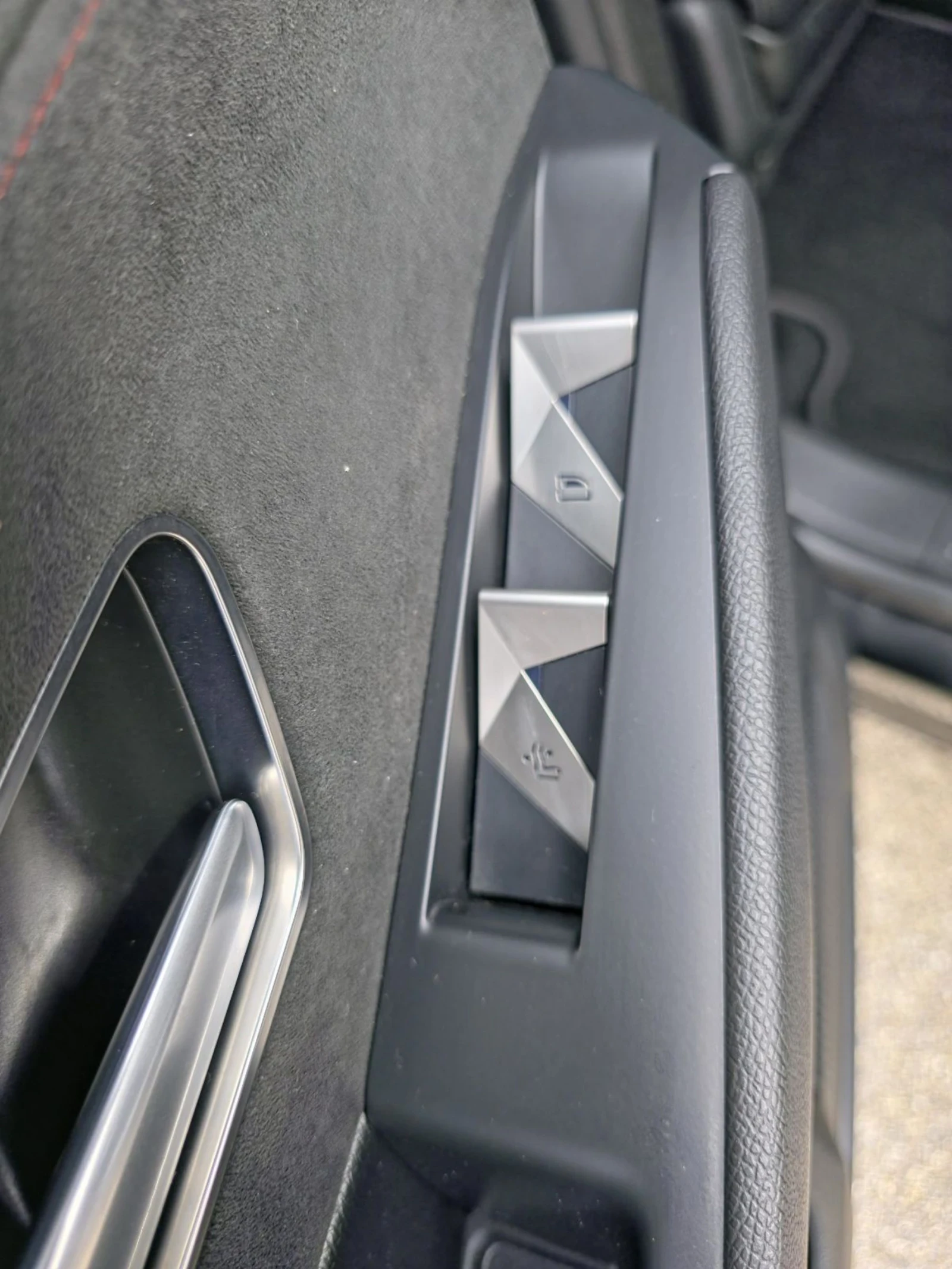 DS DS 7 Crossback 2.0BLUHDI 177 PERFORMANCE LINE - изображение 5