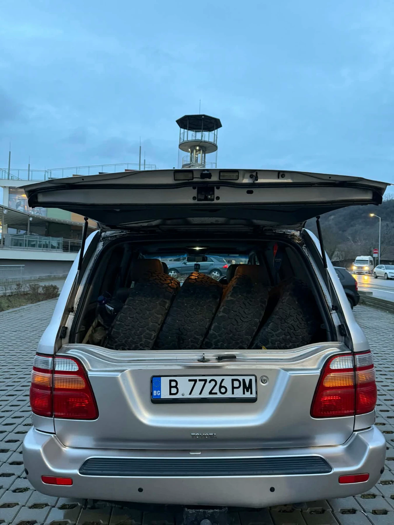 Toyota Land cruiser V8 100  | Mobile.bg � ����������� 5