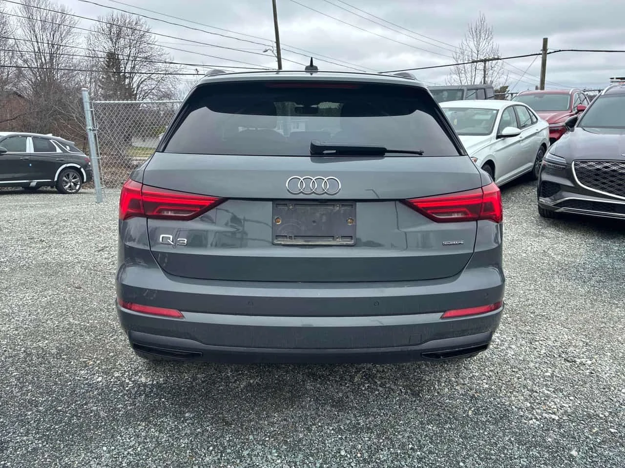 Audi Q3 * 45 TFSI quattro * CARFAX * ЦЕНА ДО БГ, снимка 3 - Автомобили и джипове - 54228258