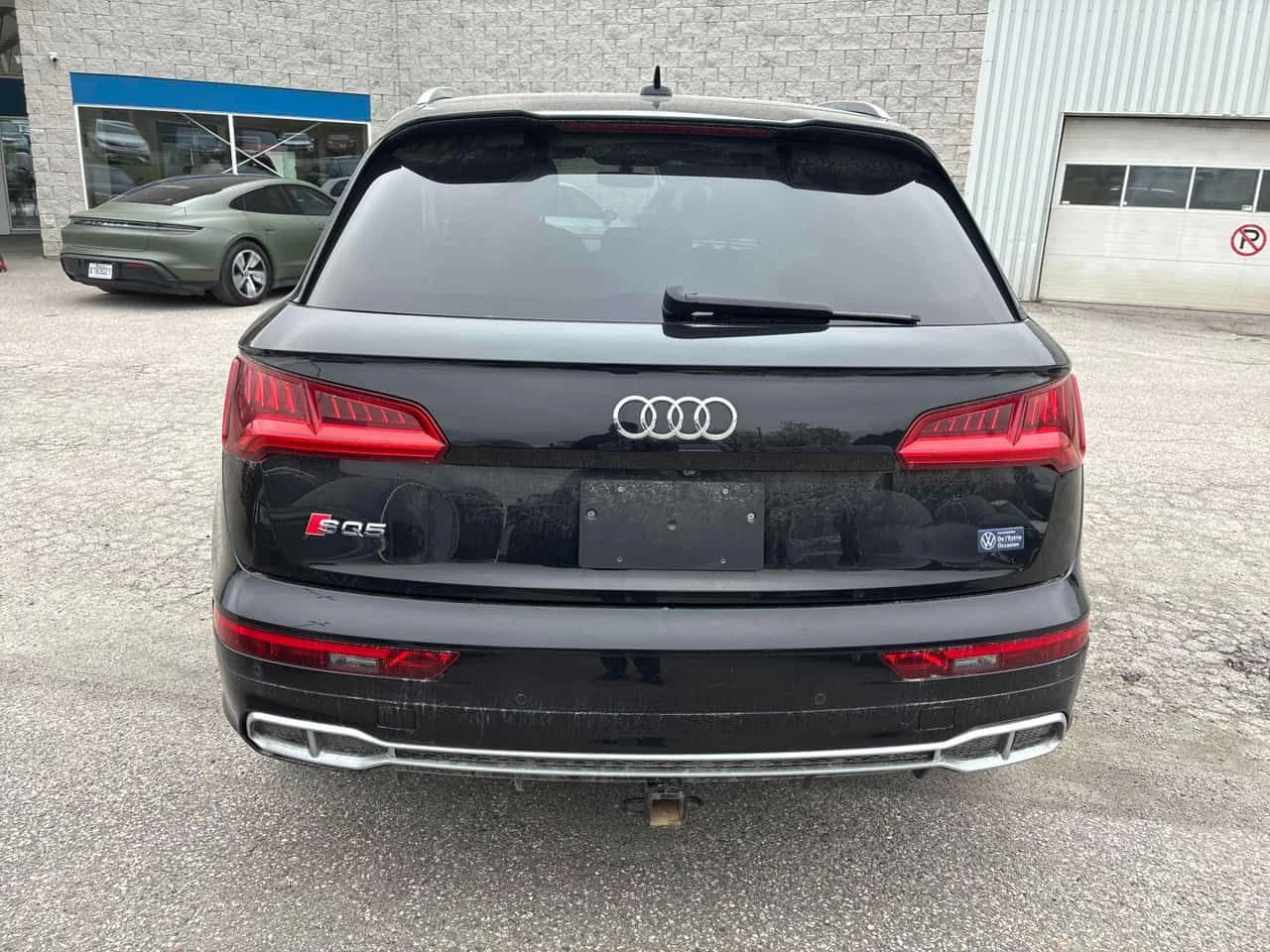 Audi SQ5 * Progressiv * CARFAX * ЦЕНА ДО БГ, снимка 4 - Автомобили и джипове - 54553619