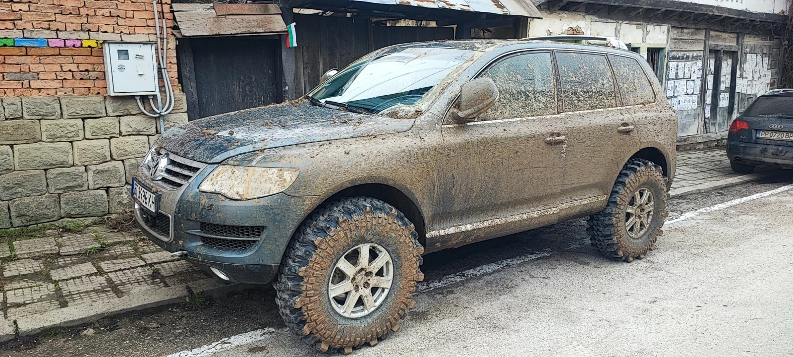VW Touareg, снимка 8 - Автомобили и джипове - 54857415