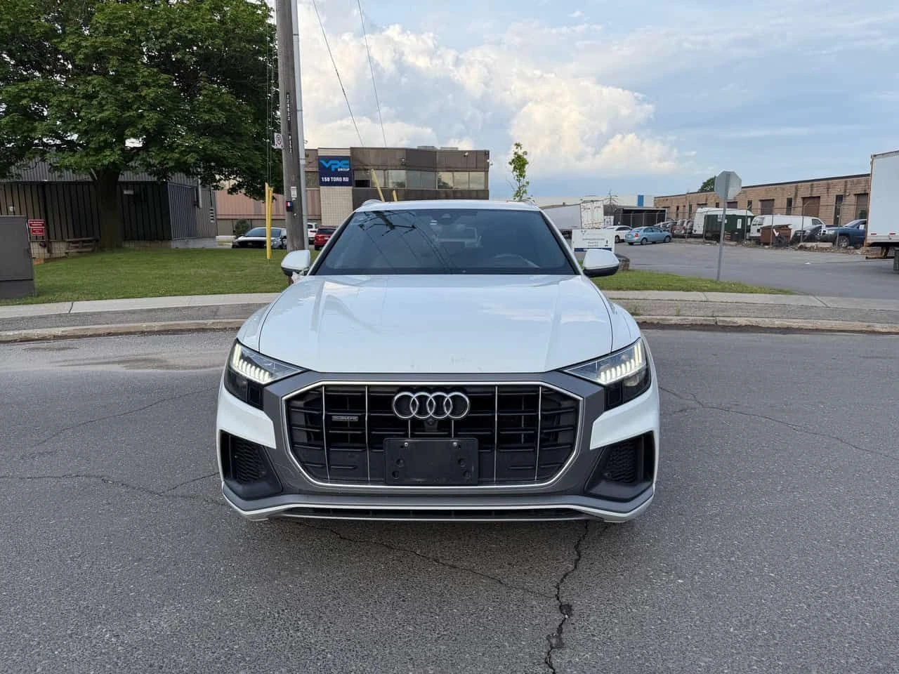 Audi Q8 Technik  CARFAX, снимка 6 - Автомобили и джипове - 54914793