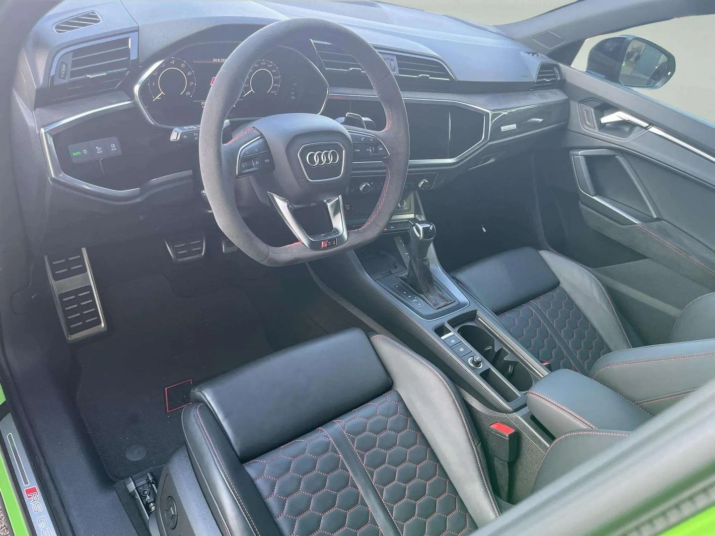 Audi RSQ3, снимка 8 - Автомобили и джипове - 55199130