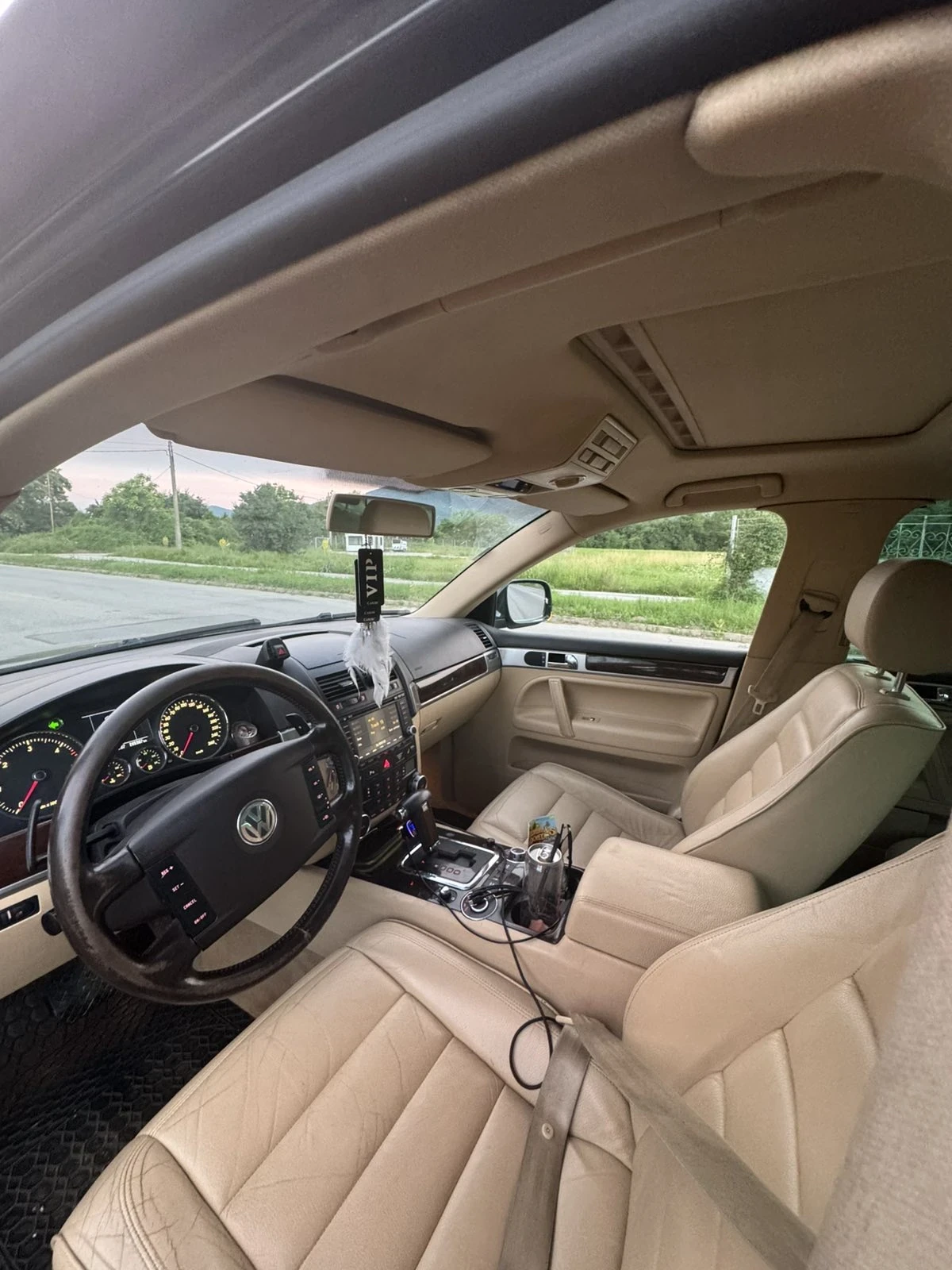 VW Touareg, снимка 2 - Автомобили и джипове - 55146303