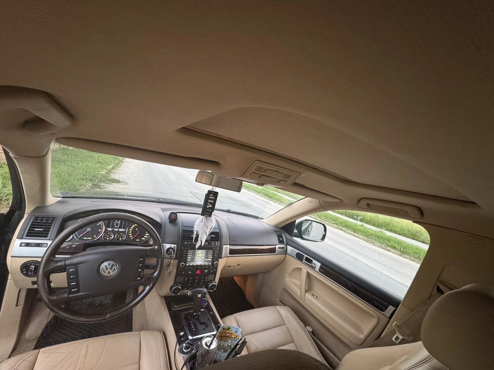 VW Touareg, снимка 3 - Автомобили и джипове - 55146303