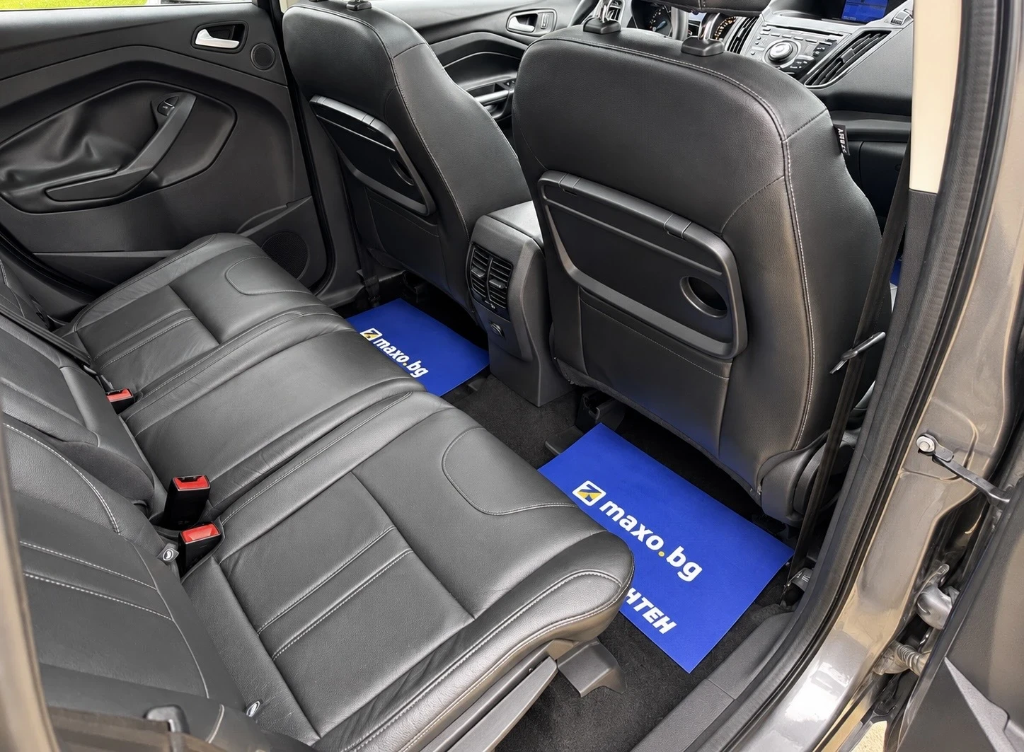 Ford Kuga 2.0D 4x4 Titanium| ЛИЗИНГ| БАРТЕР, снимка 12 - Автомобили и джипове - 56611413