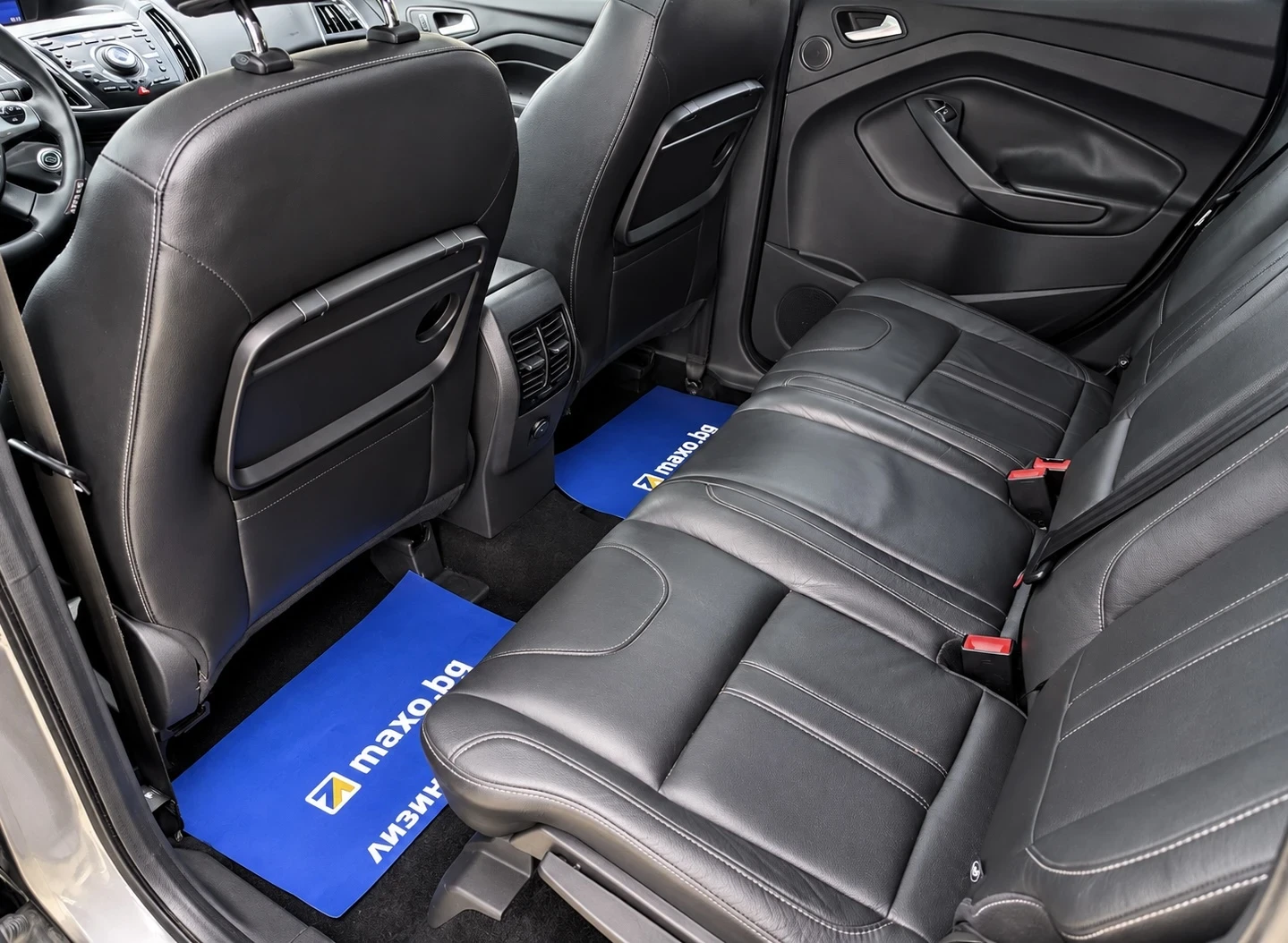 Ford Kuga 2.0D 4x4 Titanium| ЛИЗИНГ| БАРТЕР, снимка 13 - Автомобили и джипове - 56611413