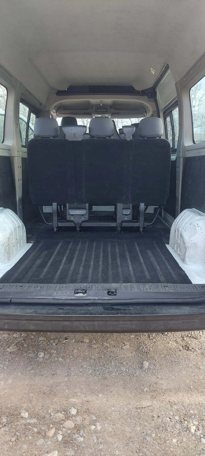 Nissan NV400 2.3 dci клима , снимка 11 - Бусове и автобуси - 53806922