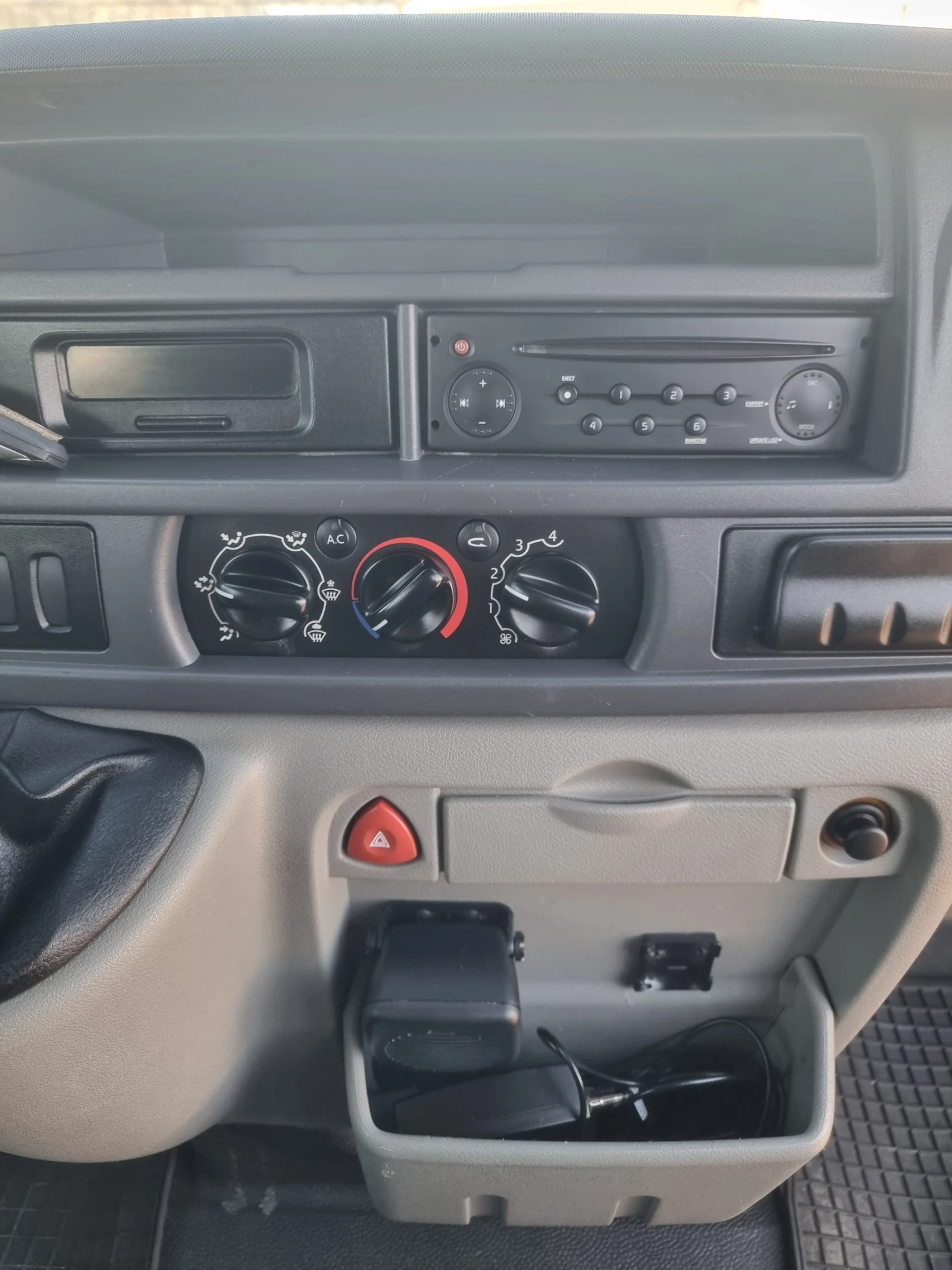 Renault Master 2.5 dci климатик 6 места  - изображение 10