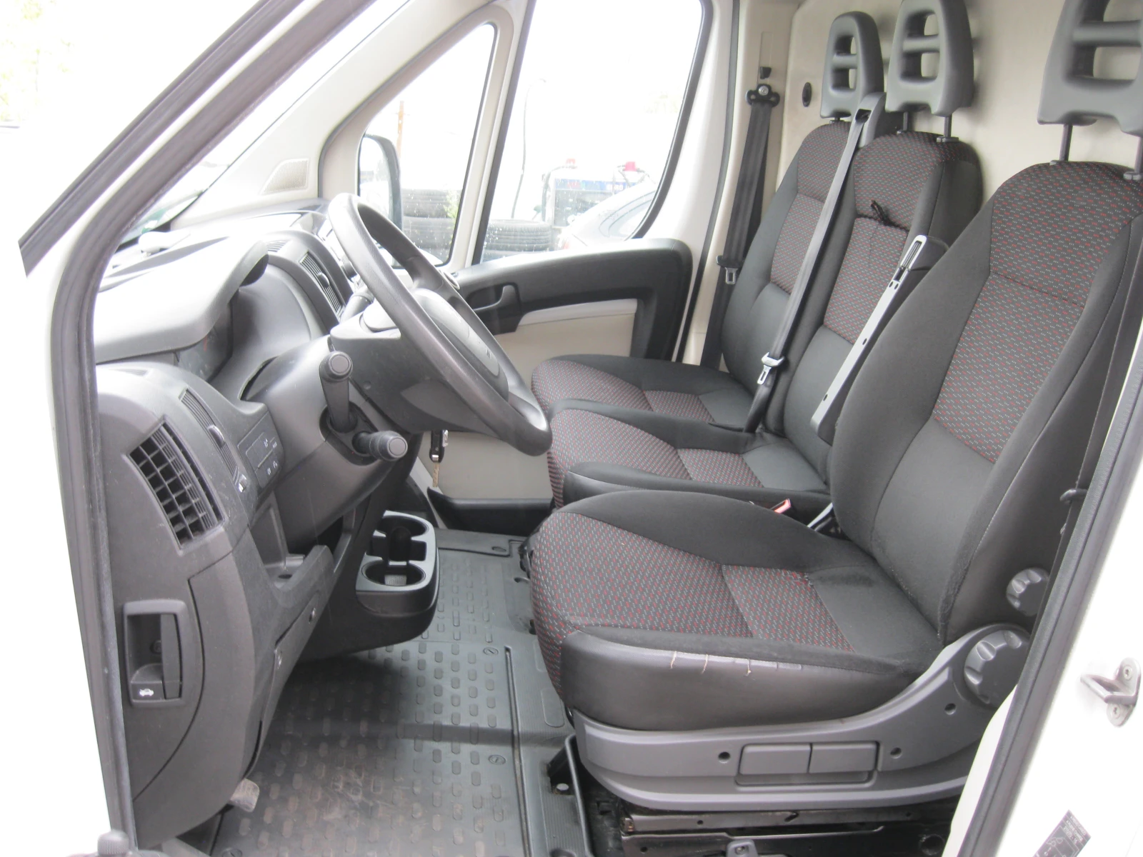 Peugeot Boxer HDI  335, снимка 12 - Бусове и автобуси - 56224976