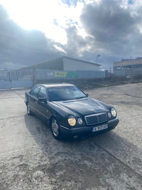 Mercedes-Benz E 300 Turbo 177hp, снимка 1