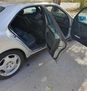 Mercedes-Benz E 250 W210 на 43000км , снимка 5