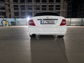 Mercedes-Benz C 220, снимка 4
