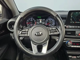 Kia K3 Signature, снимка 13