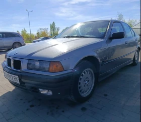 BMW 318 Бензин /газ, снимка 3