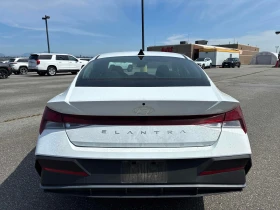 Hyundai Elantra PREFFERED| PANO| ����� ������| ��������| 2 �����|  | Mobile.bg � ����� ������ 16