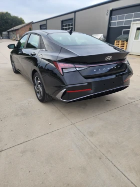Hyundai Elantra Luxury 2.0 150 �.�. | Mobile.bg � ����� ������ 5