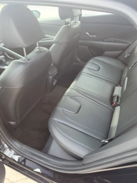 Hyundai Elantra Luxury 2.0 150 �.�. | Mobile.bg � ����� ������ 11