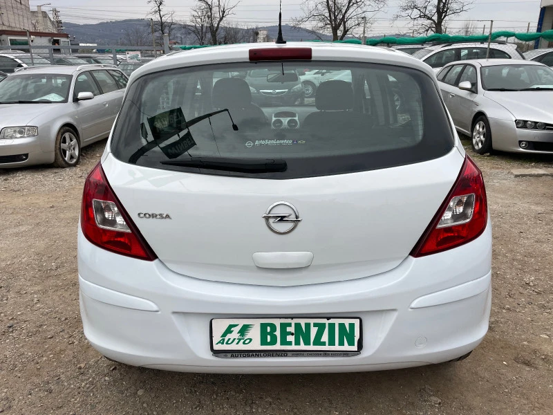 Opel Corsa 1.2i-86k.c-GAS, снимка 9 - Автомобили и джипове - 40091374