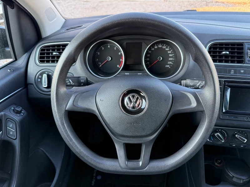 VW Polo 1.2TSI/EURO6, снимка 10 - Автомобили и джипове - 48588179