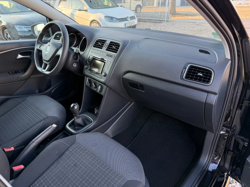 VW Polo 1.2TSI/EURO6, снимка 12 - Автомобили и джипове - 48588179